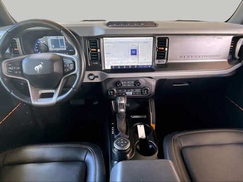 Used 2023 Ford Bronco Badlands w/ Sasquatch Package AWD/4WD image 15