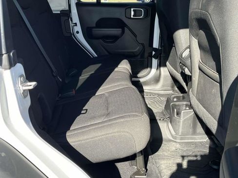 Used 2021 Jeep Wrangler Unlimited Sport image 21