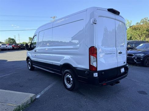 Used 2023 Ford Transit 250 Medium Roof RWD image 7