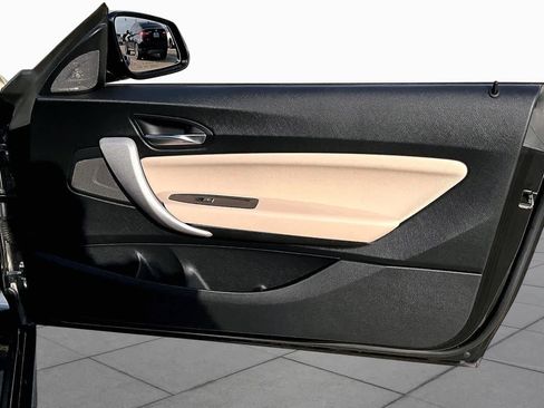 Used 2020 BMW 230i Convertible w/ M Sport Package RWD image 24