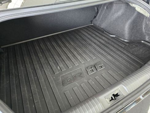 Used 2023 Toyota GR86 Premium w/ ALL Weather Mat Package (TMS) RWD image 14