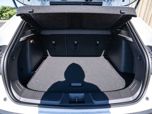 New 2025 Chevrolet Trax RS w/ Driver Confidence Package image 36