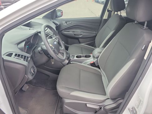 Used 2016 Ford Escape S image 21