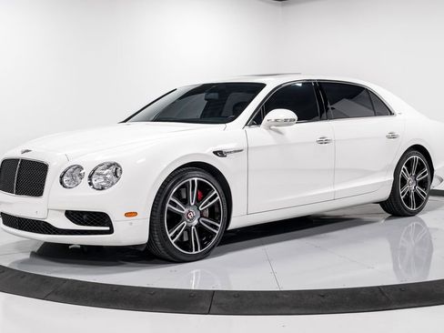 Used 2018 Bentley Flying Spur S V8 image 7
