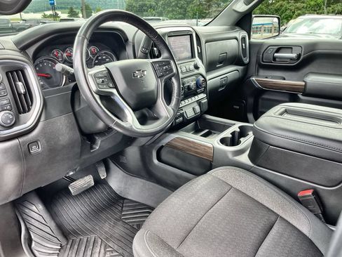 Used 2021 Chevrolet Silverado 1500 LT Trail Boss w/ Convenience Package II AWD/4WD image 10