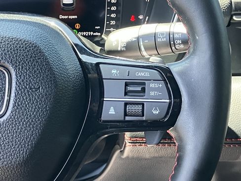 Certified 2025 Honda Pilot Black Edition image 22