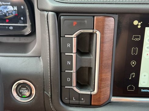 Certified 2023 GMC Yukon Denali Ultimate AWD/4WD image 56