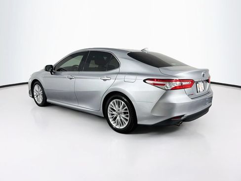 Used 2018 Toyota Camry XLE w/ Audio Package FWD image 7