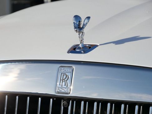 Certified 2024 Rolls-Royce Ghost image 7