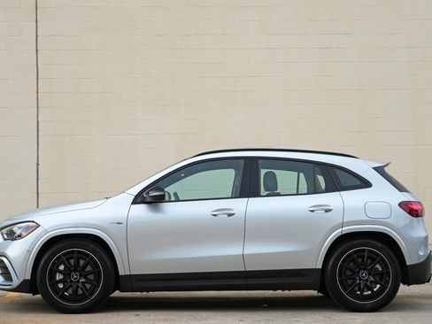 Used 2025 Mercedes-Benz GLA 35 AMG 4MATIC w/ Exclusive Trim Package image 9