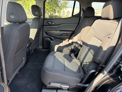 Used 2022 GMC Acadia SLE w/ Driver Convenience Package image 22