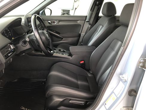 Used 2023 Honda Civic Sport image 16