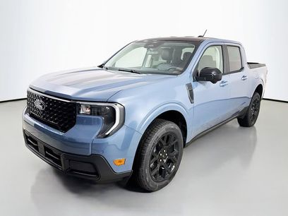 New 2026 Ford Maverick Lariat w/ Black Appearance Package