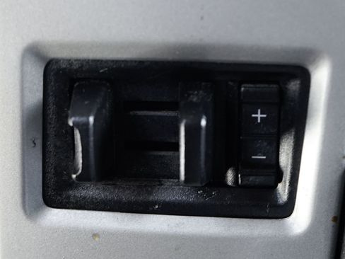 Used 2019 Ford F250 Lariat w/ Chrome Package image 36