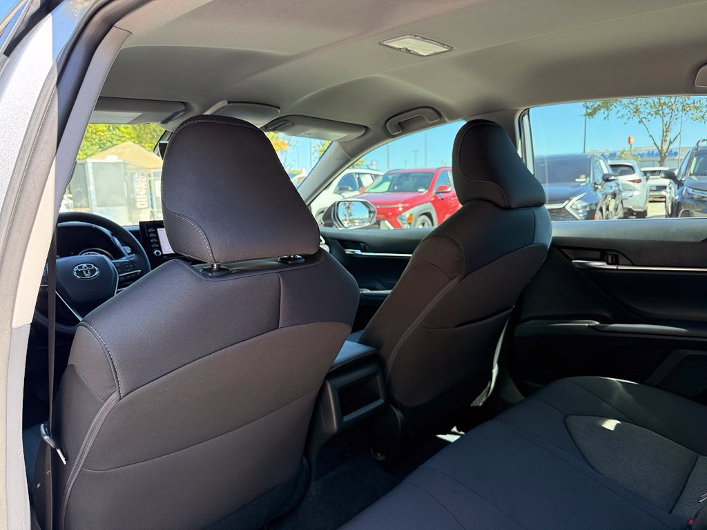 Used 2024 Toyota Camry LE FWD image 33