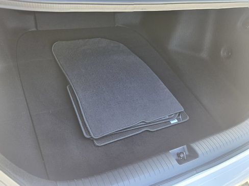 Used 2025 Honda Accord LX image 14