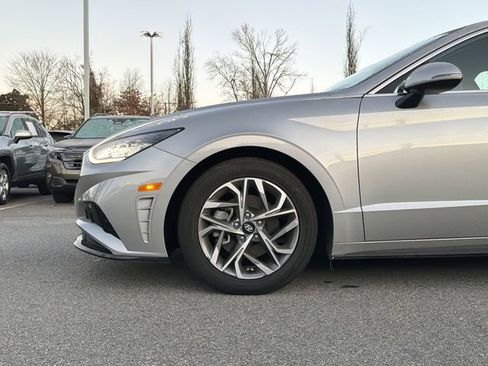 Used 2023 Hyundai Sonata SEL image 6