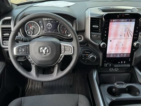 Used 2025 RAM 1500 Big Horn AWD/4WD image 12