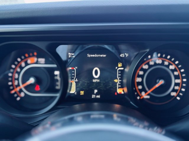 New 2025 Jeep Wrangler Unlimited Sahara AWD/4WD image 24