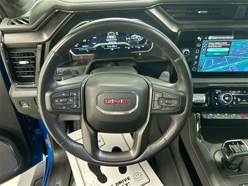 Used 2023 GMC Sierra 1500 AT4X image 4