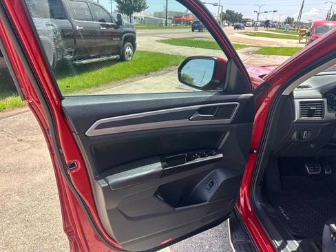 Used 2021 Volkswagen Atlas SE FWD image 7