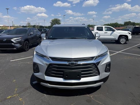 Used 2020 Chevrolet Blazer LT AWD/4WD image 2