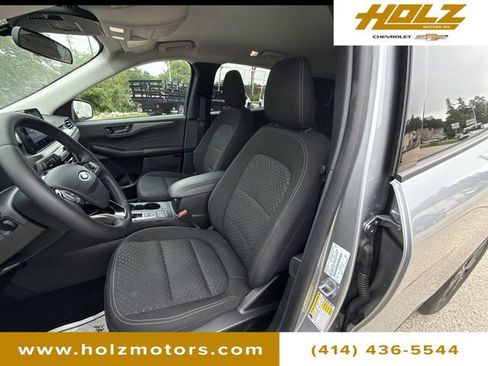 Used 2023 Ford Escape Active image 18