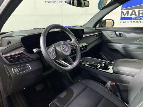 Certified 2025 Buick Enclave Sport Touring w/ Power Package FWD image 15