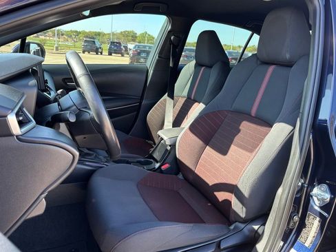 Used 2024 Toyota Corolla SE image 11
