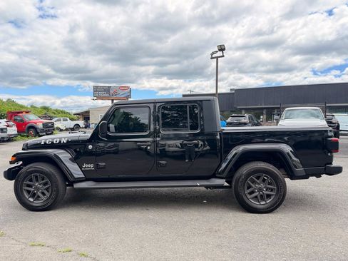 Used 2021 Jeep Gladiator Overland w/ Popular Equipment Package AWD/4WD image 8