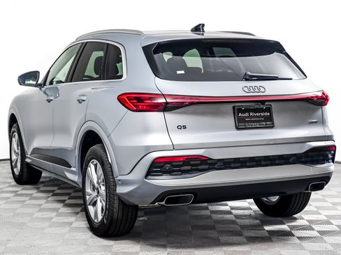 New 2026 Audi Q5 Premium AWD/4WD image 2