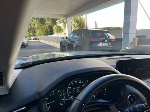 Used 2025 MAZDA CX-90 3.3 Turbo w/ Preferred Package image 37