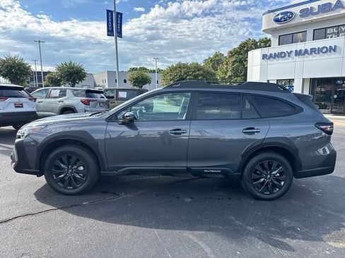 Used 2024 Subaru Outback Onyx Edition AWD/4WD image 2