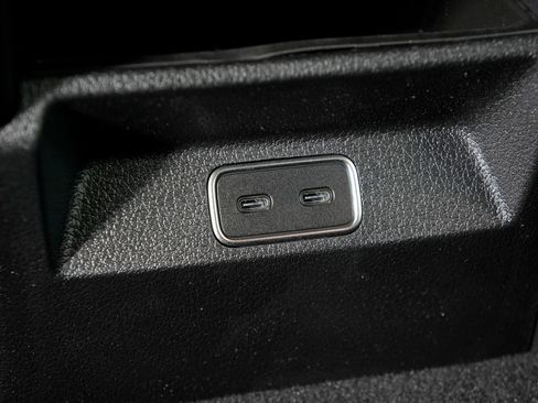 Certified 2026 Mercedes-Benz GLE 53 AMG 4MATIC image 32