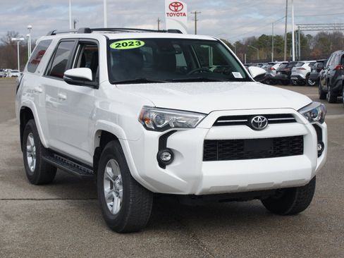 Used 2023 Toyota 4Runner SR5 Premium image 24