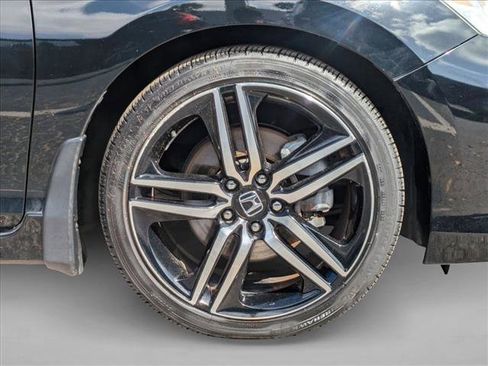 Used 2017 Honda Accord Sport image 21