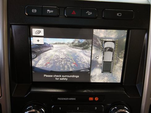 Used 2017 Ford F250 Lariat w/ Lariat Ultimate Package AWD/4WD image 34