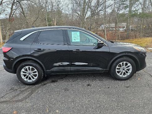 Certified 2021 Ford Escape SE w/ Convenience Package image 4