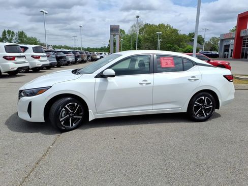 Certified 2024 Nissan Sentra SV w/ All-Weather Package FWD image 17