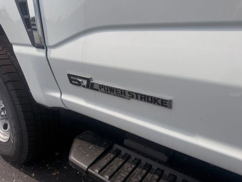 New 2026 Ford F350 XL AWD/4WD image 11