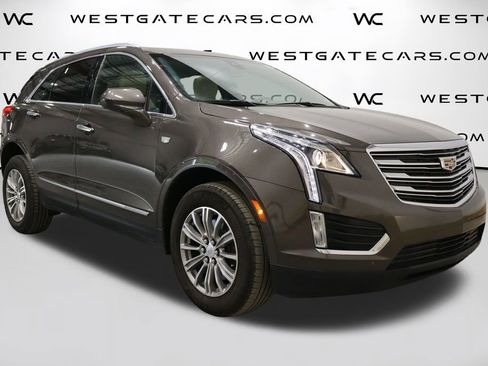 Used 2019 Cadillac XT5 Luxury image 2