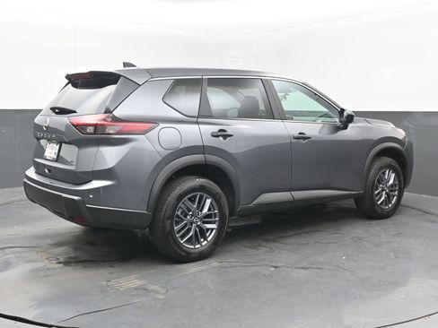 Certified 2025 Nissan Rogue S image 7