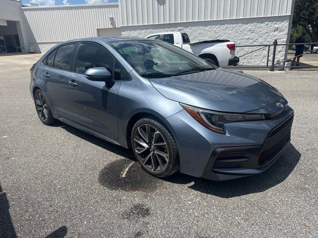 Used 2021 Toyota Corolla SE FWD image 3