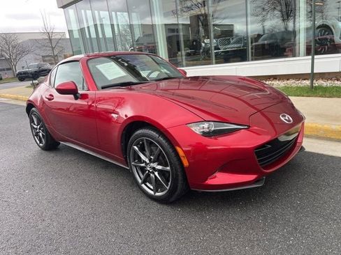 Used 2020 MAZDA MX-5 Miata RF Grand Touring RWD image 13