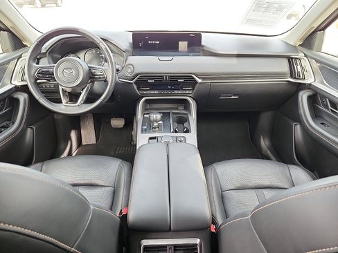 Used 2025 MAZDA CX-90 3.3 Turbo w/ Preferred Package image 11