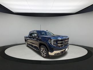 Used 2023 GMC Sierra 1500 SLT w/ SLT Premium Plus Package AWD/4WD video 1
