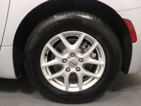 Certified 2024 Chrysler Pacifica Touring-L FWD image 22