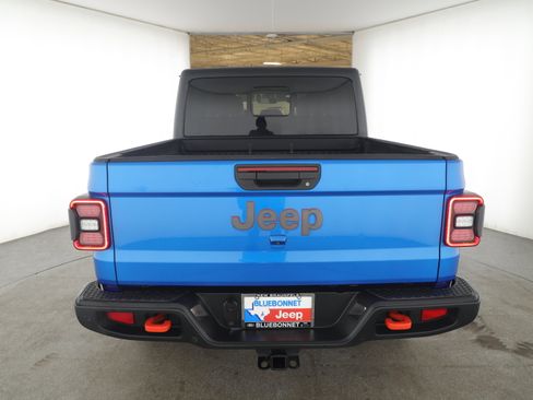 Certified 2021 Jeep Gladiator Mojave image 4