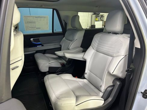 New 2026 Ford Expedition Max Platinum w/ Platinum Ultimate Package image 35