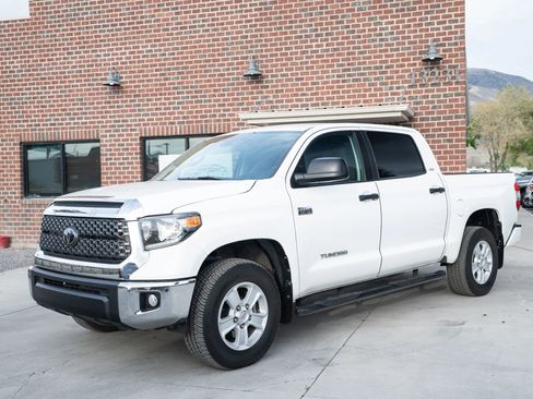 Used 2021 Toyota Tundra SR5 image 1